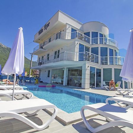 טרפייצה Villa Trpe מראה חיצוני תמונה